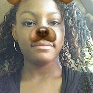 Meet your Posher, Christacia